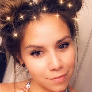 Meet your Posher, Dyanna